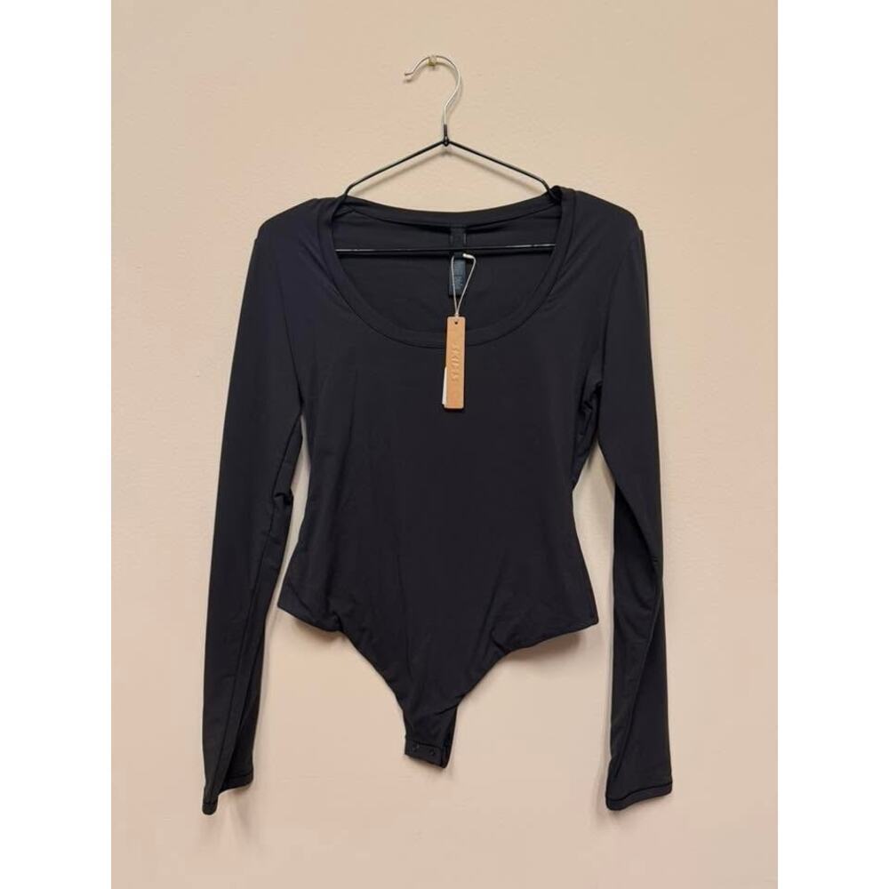 SKIMS FITS EVERYBODY Long Sleeve Scoop Bodysuit - Onyx Size L NWT #1626
